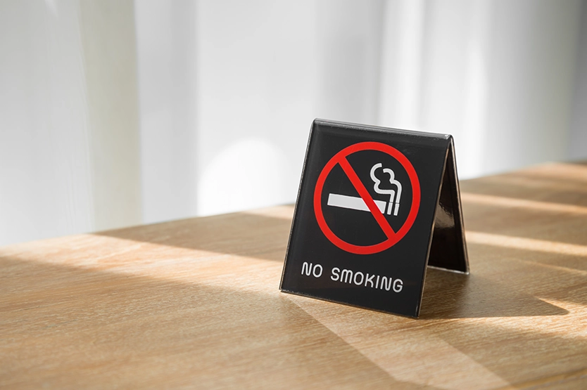 敷地内は禁煙です